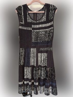 NIC+ZOE Black Blue and White Patterned Midi Sweater Dress